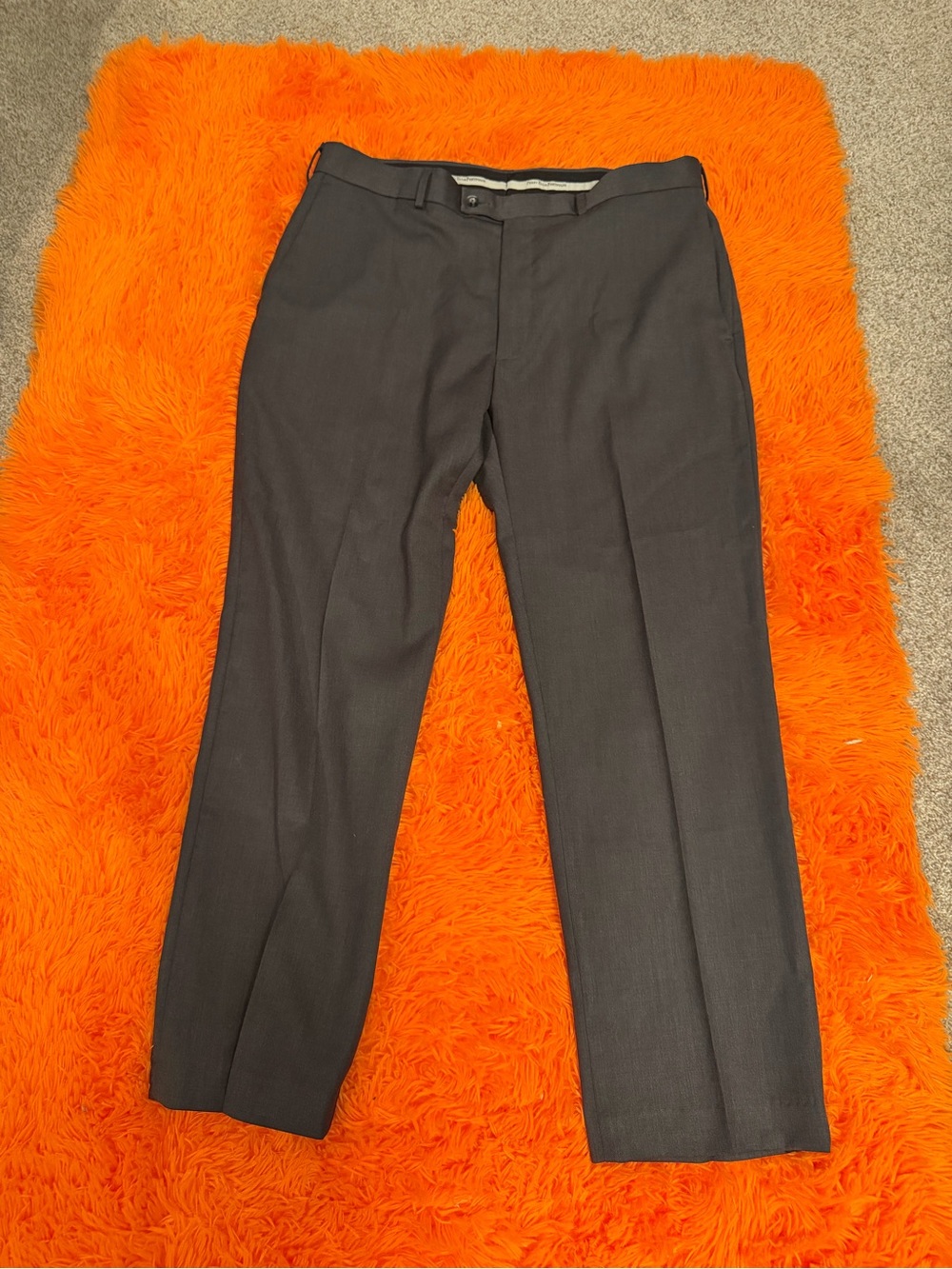 Perry Ellis Men's Dress Pants in Charcoal 36/30